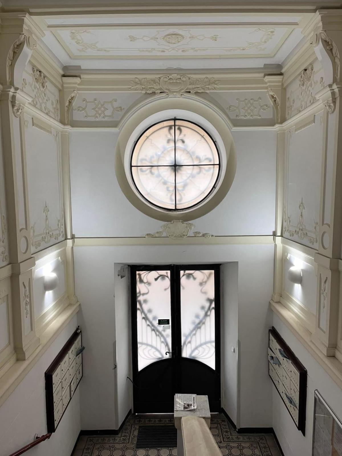 Comfortable And Cosy Apt A Few Steps From Dancing House And Naplavka Dance Prag Exterior foto