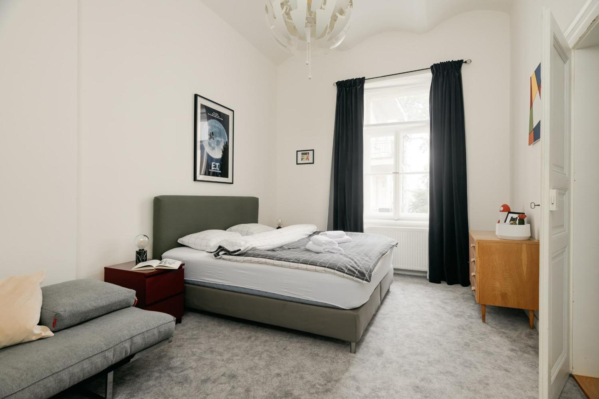 Comfortable And Cosy Apt A Few Steps From Dancing House And Naplavka Dance Prag Exterior foto